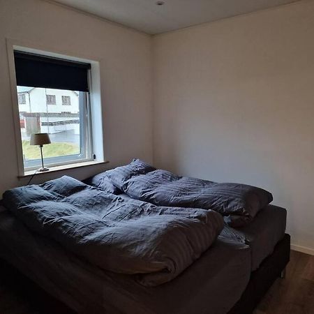 New Flat With Hot Tub - No3 Apartment Oyndarfjordur Exterior foto